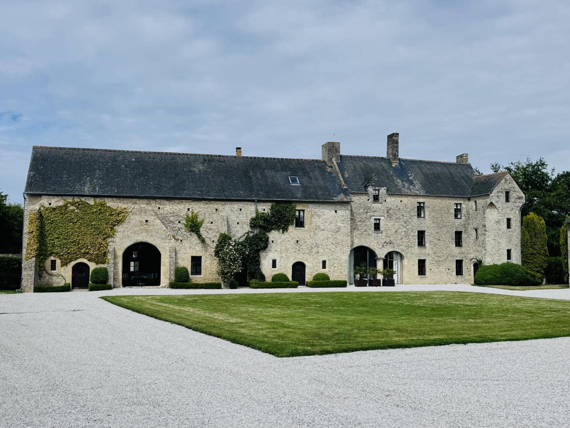 Manoir Du Quesnay Bed & Breakfast Mandeville-en-Bessin Exterior foto